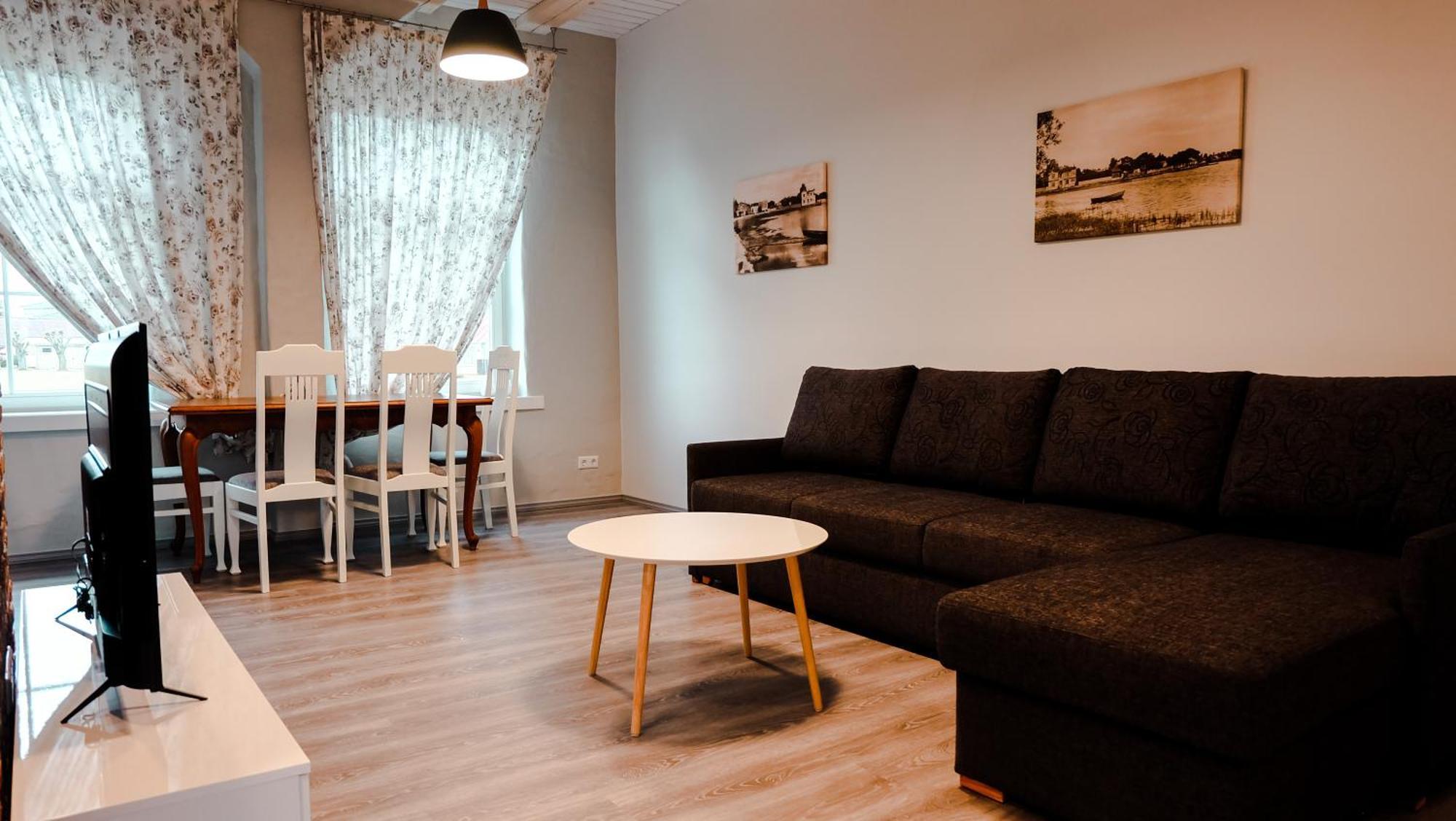 Õhtu Apartments Haapsalu Bagian luar foto