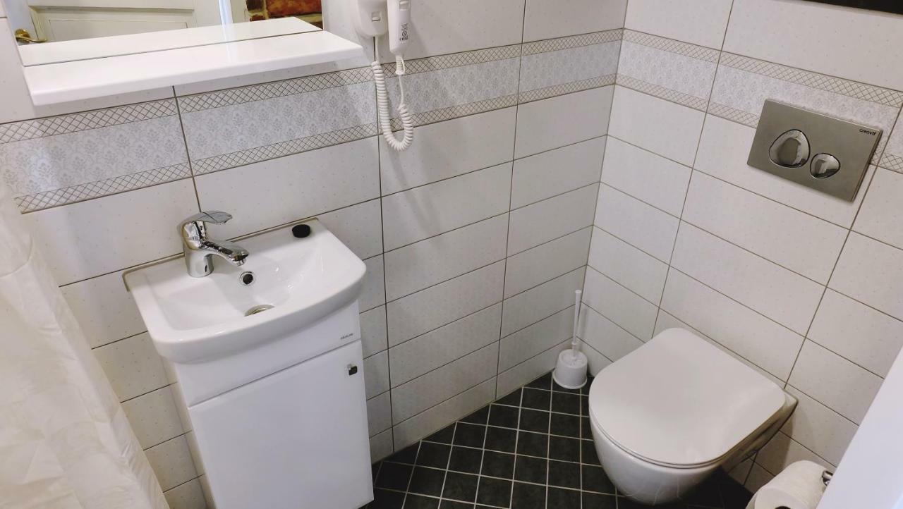 Õhtu Apartments Haapsalu Bagian luar foto