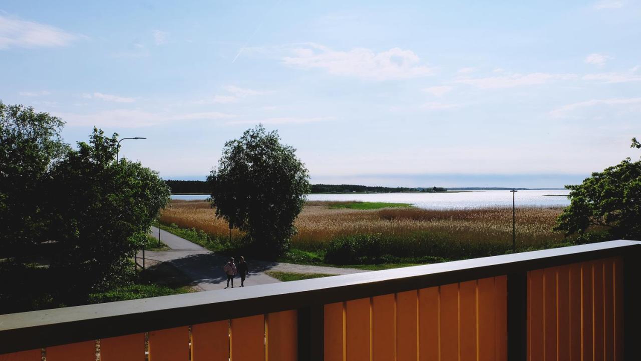 Õhtu Apartments Haapsalu Bagian luar foto